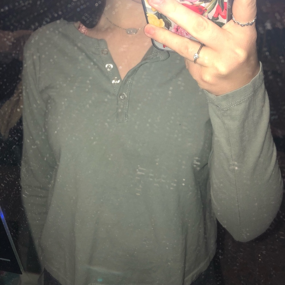 Green button up long sleeve